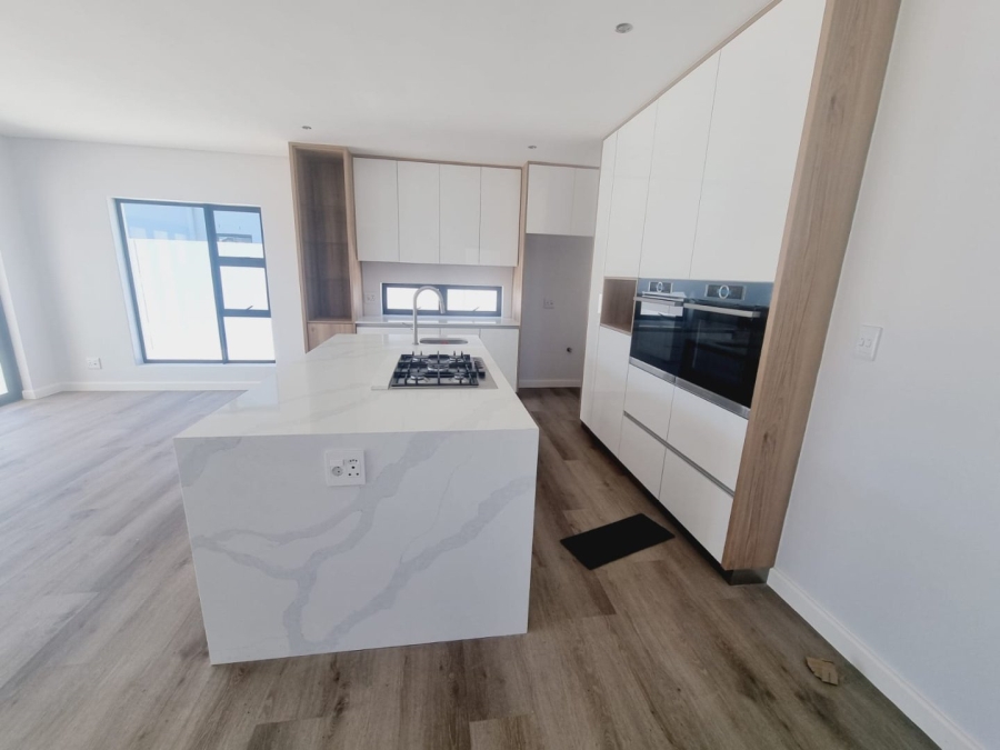 4 Bedroom Property for Sale in Sandown Western Cape